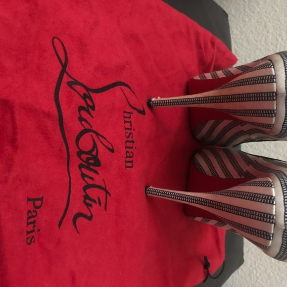 Black and white striped Christian Louboutin - Picture 3 of 6